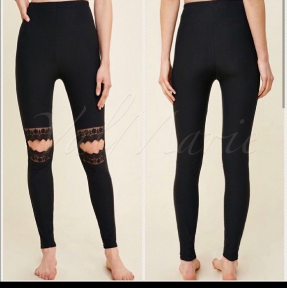 PREMIUM SOFT BRUSHED LACE KNEE LEGGINGS - Picture 3 of 10